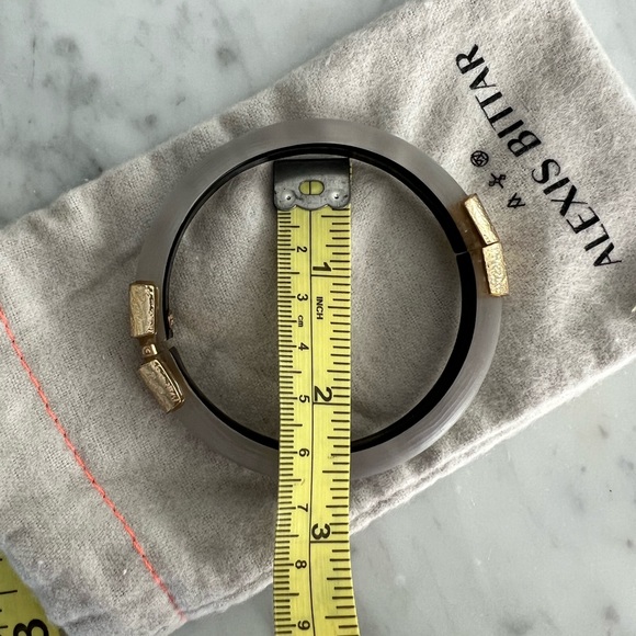 Alexis Bittar Lucite hammered gold Hinge bracelet - Picture 10 of 10